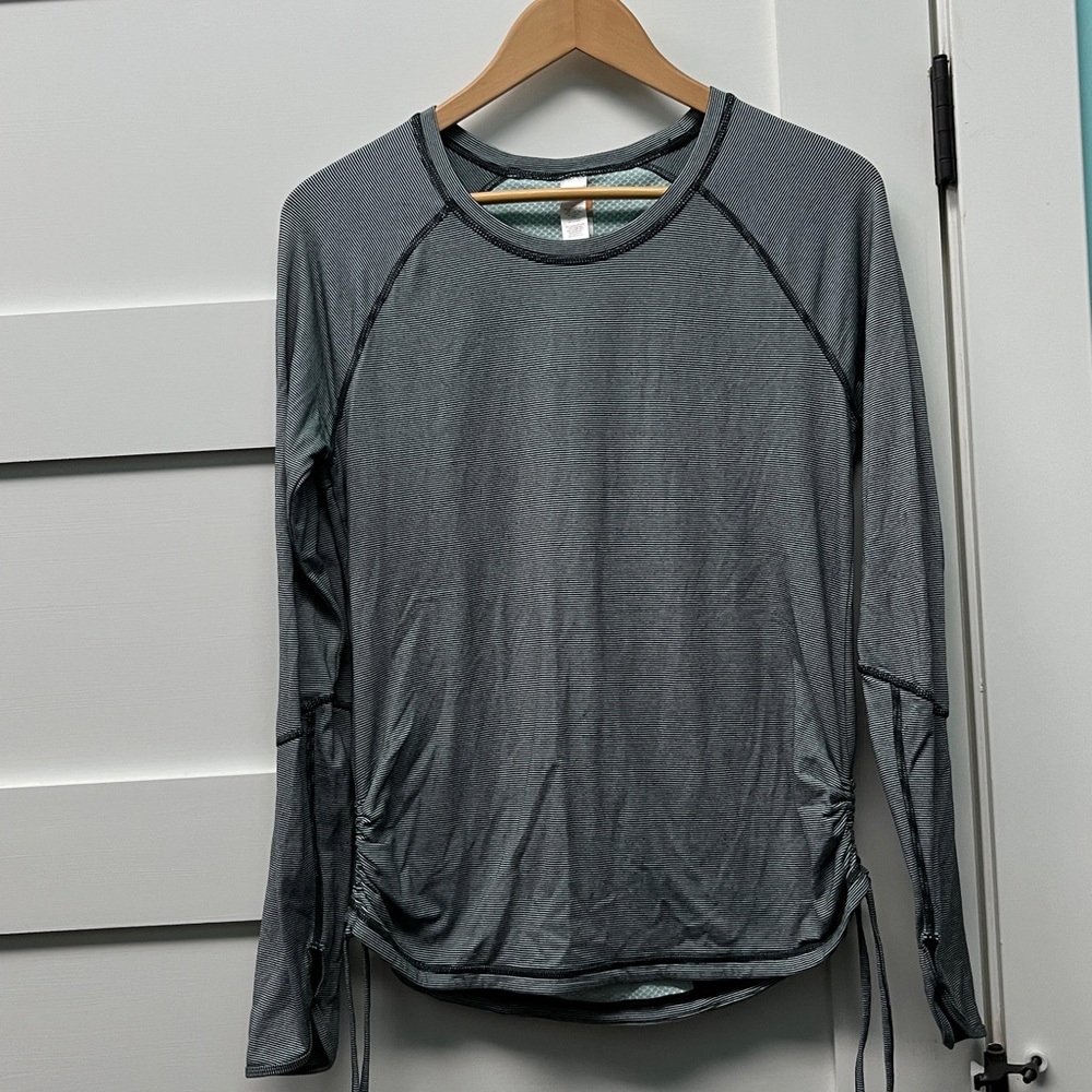 Lucy Tech Green Striped Long Sleeve Exercise Running Top Size Large
